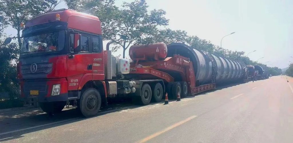 &lt;strong&gt;创新驱动出精品 扛起“巨无霸”的陕汽车&lt;/strong&gt;（images 4）