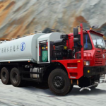 矿威70宽体洒水车