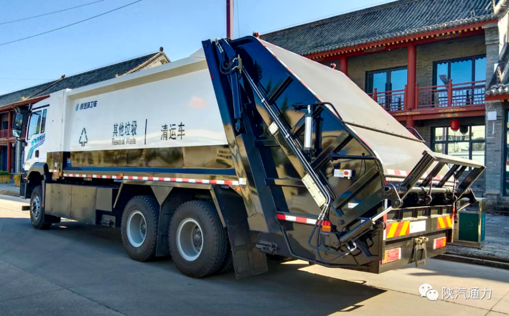 【产品驱动】陕西通力环卫车再现成果——STL5257纯电动压缩式垃圾车成功下线（images 2）