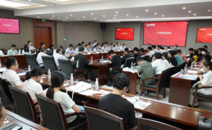 陕汽控股举办硕博人才开放日活动