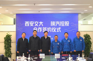 陕汽与西安交大共铸创新高地