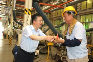 情系一线送清凉，关怀慰问沁人心 —— 陕西通力开展...