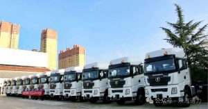 聚力鼓干劲 冲刺四季度——陕西通力出口大件牵引车批...